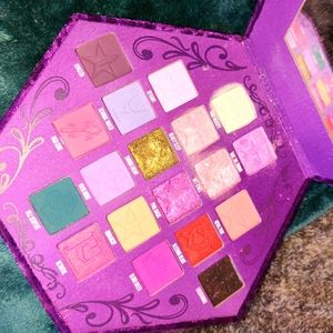 Jeffree star blood lust palette